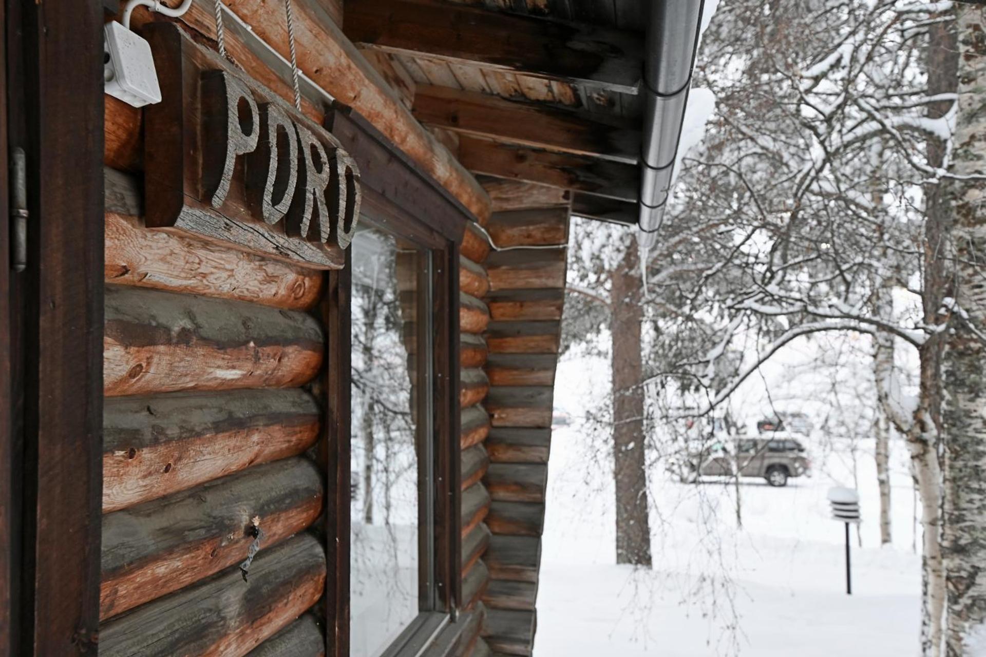 Classic Log Cabin Ski-In Ski-Out เลวี ภายนอก รูปภาพ