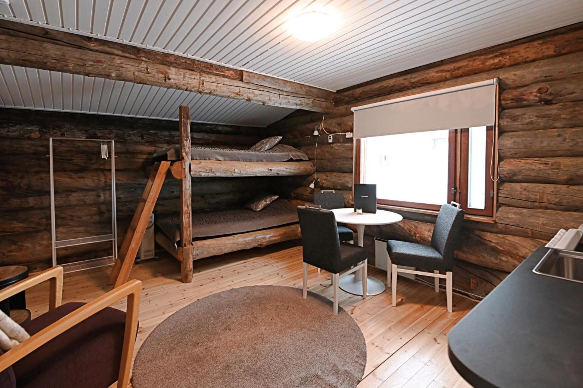 Classic Log Cabin Ski-In Ski-Out เลวี ภายนอก รูปภาพ